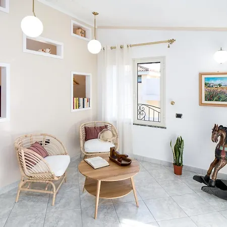 Eliana's - Mares E Montes Apartment Orosei
